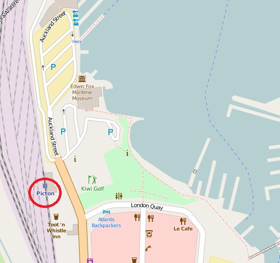 PICTON STATION / ピクトン駅