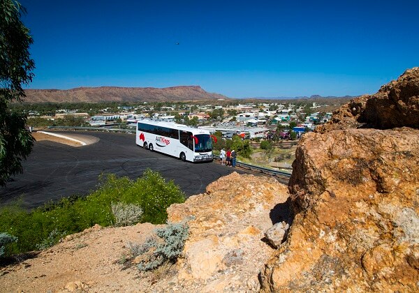 アリススプリングスハイライトツアー【英語／1日】